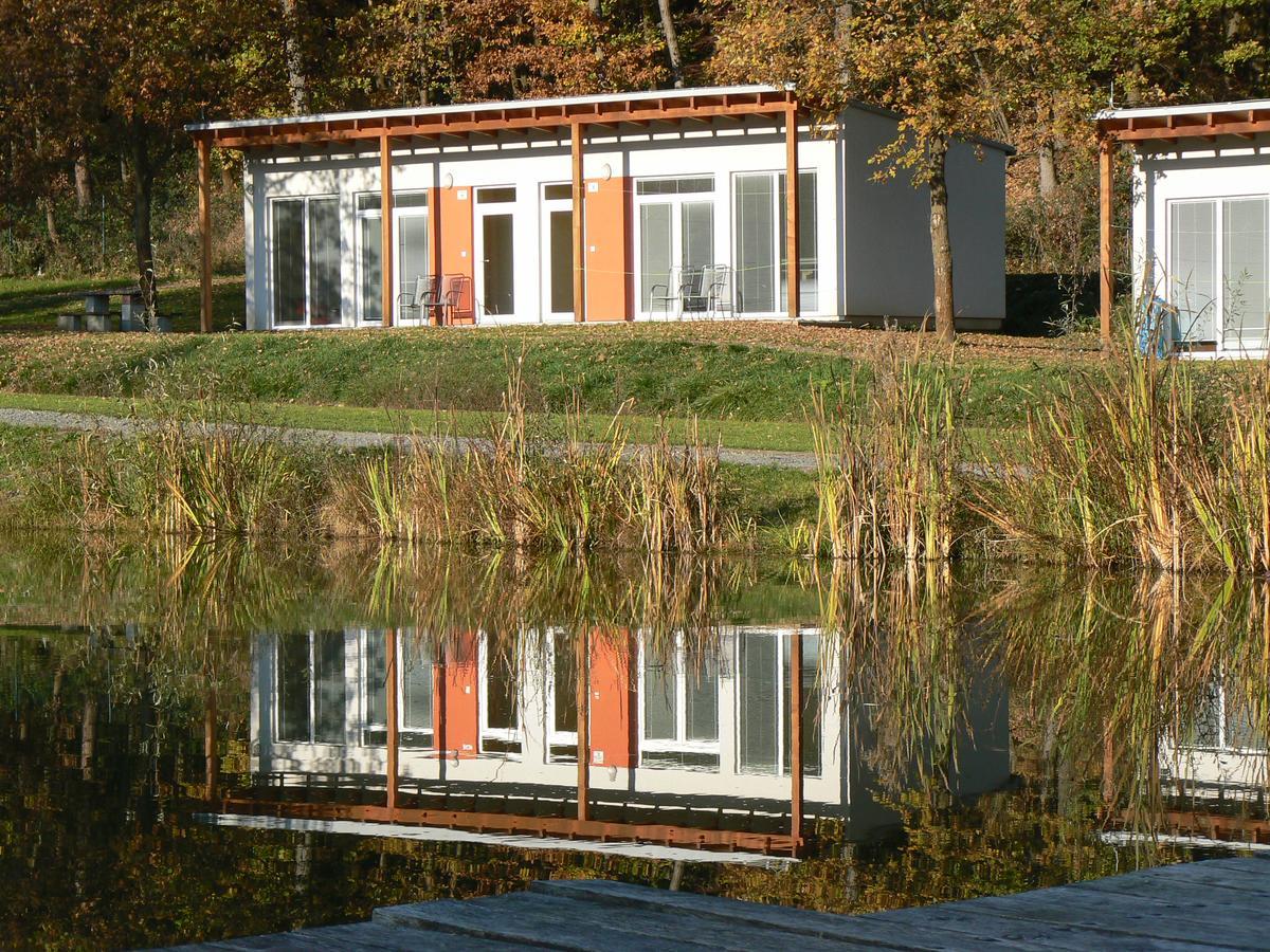 Penzion Amfík Bukovina Popovice  Exterior foto